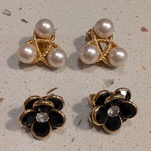 Vintage Clip On Earrings Elegant Gold Black Flower Pearl Gold